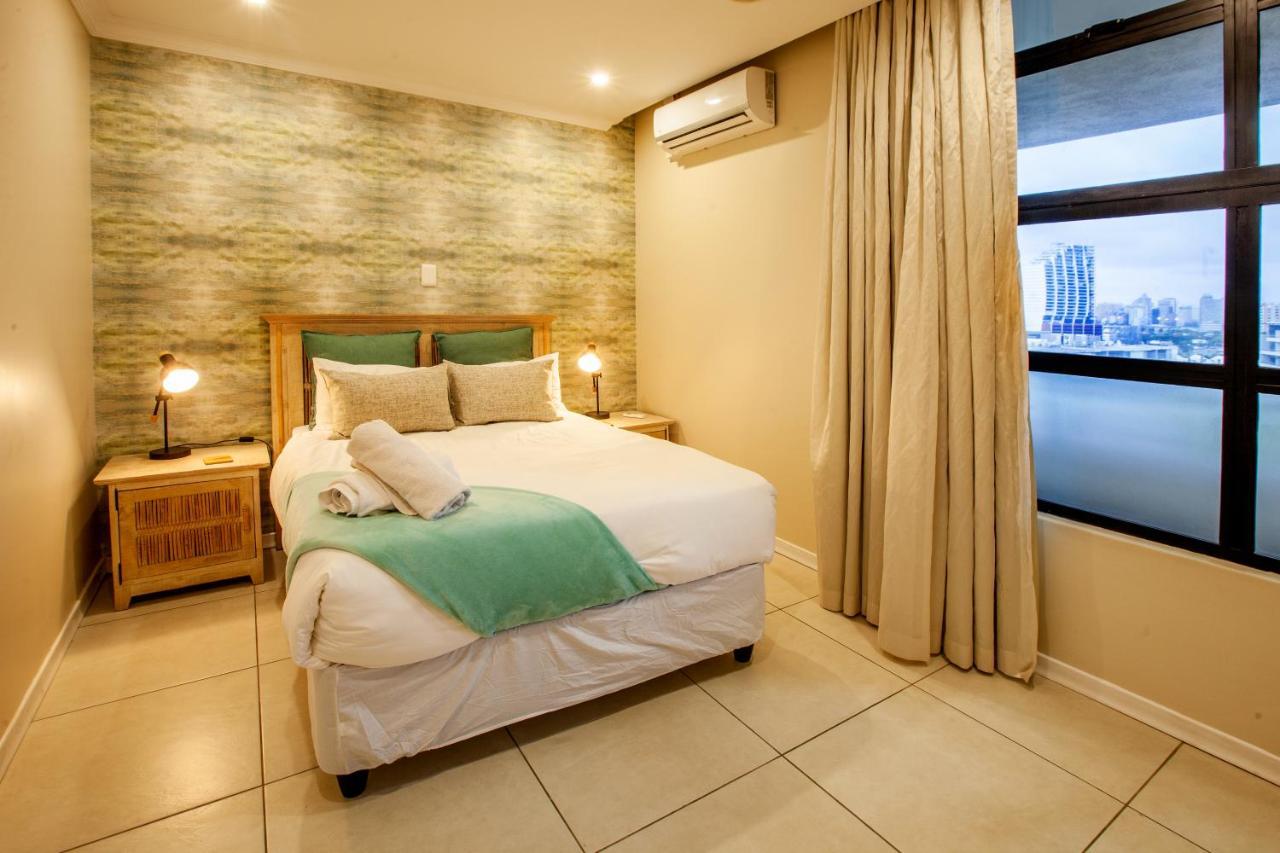Stay At The Point - Peaceful Plentiful Penthouse Durban Exterior foto