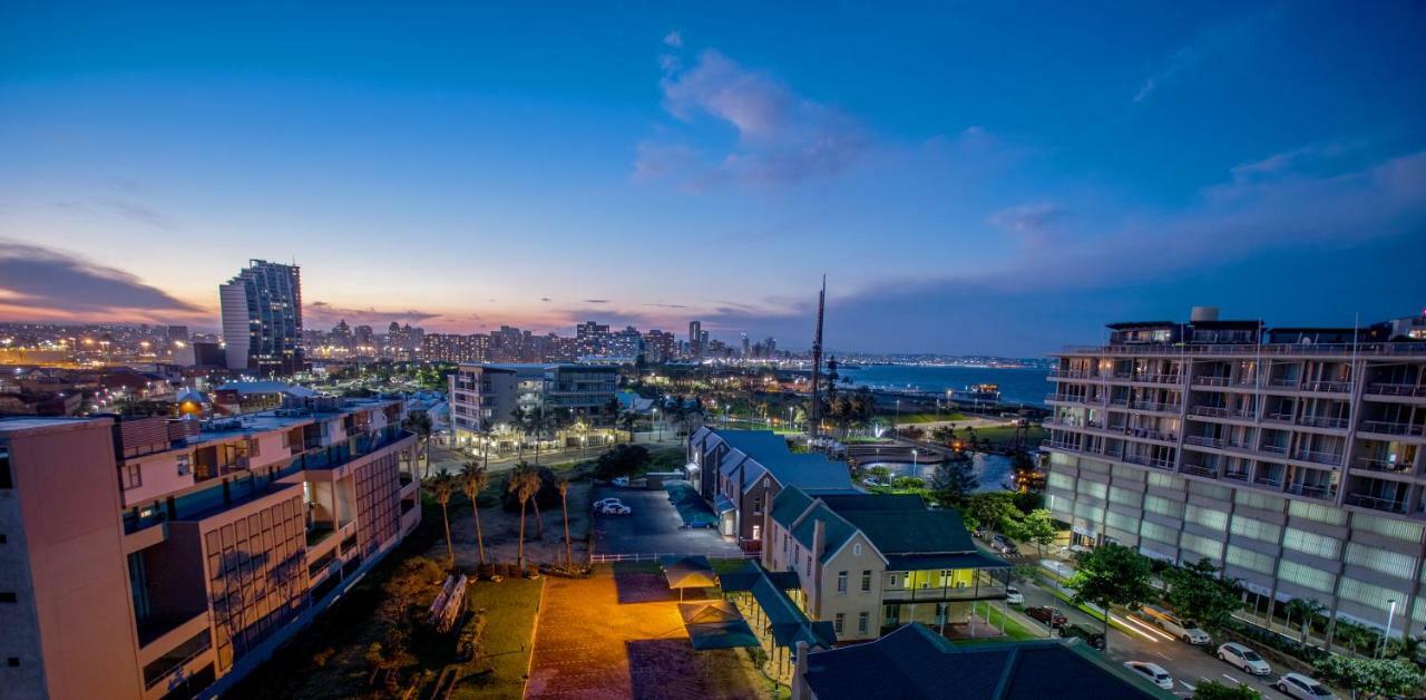 Stay At The Point - Peaceful Plentiful Penthouse Durban Exterior foto